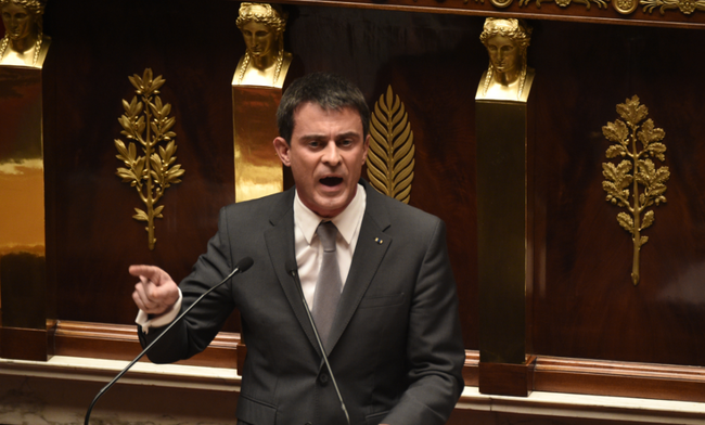 Manuel-Valls-a-l-assemblee-le-19-fevrier-2015