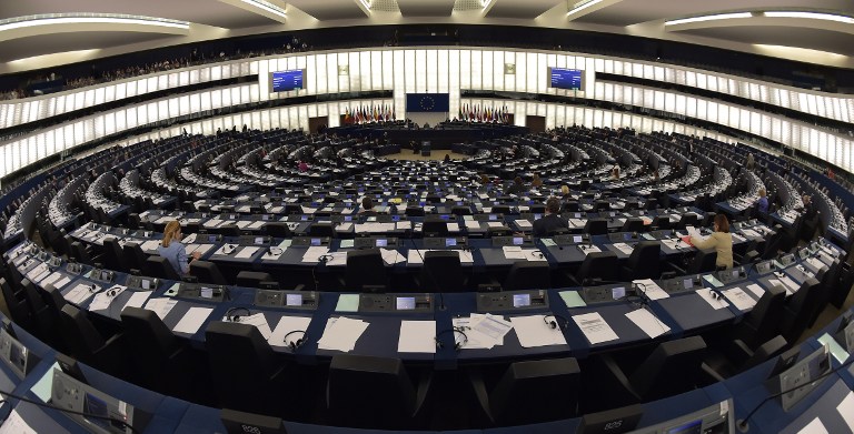 Le Parlement européen en passe de demander la protection des lanceurs d’alerte qui informent la presse