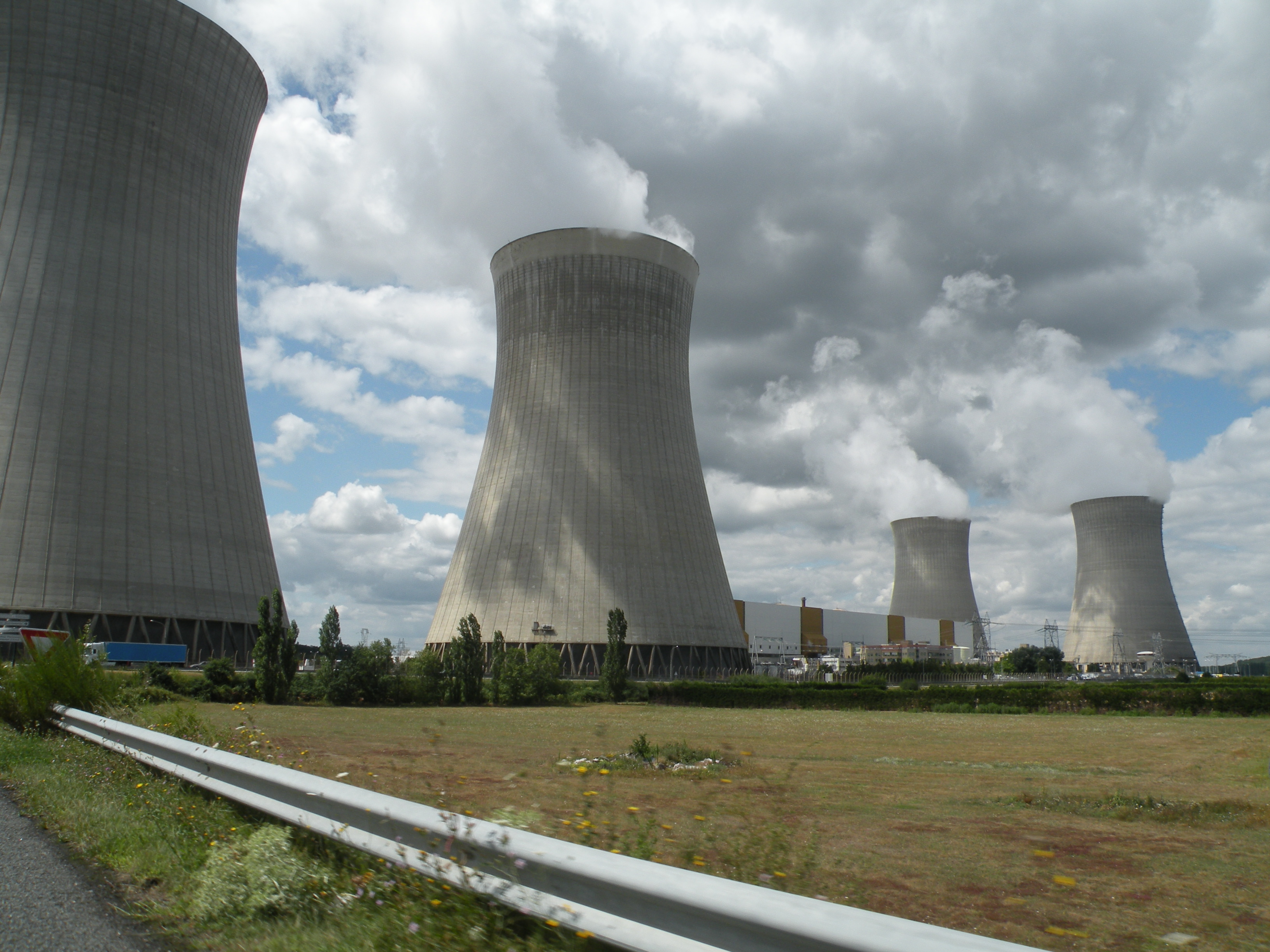 Le directeur de la centrale de Dampierre “oublie” de signaler un incident à l’ASN